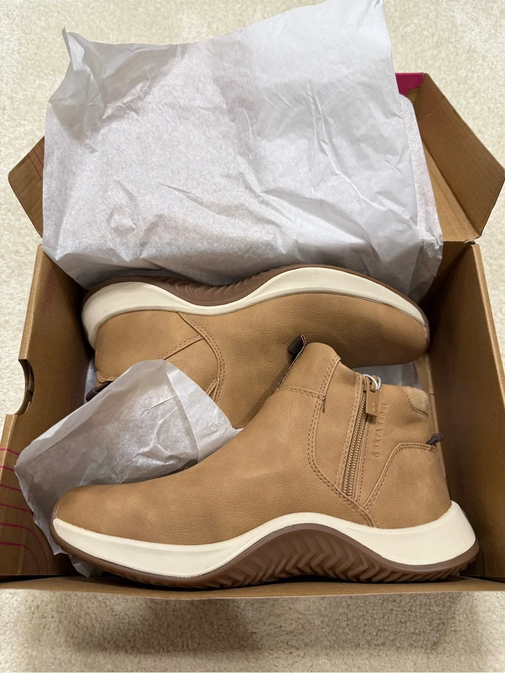 Ryka Embrace Water Repellent Ankle Boots Sneaker Booties Tan Casual Size 8